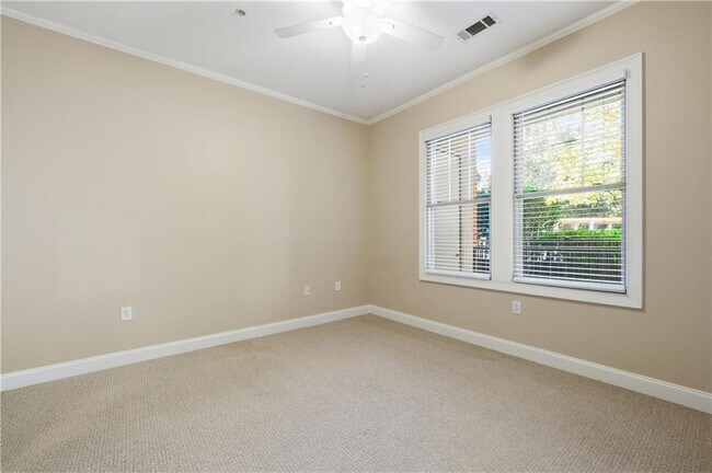 Building Photo - 3621 Vinings Slope SE