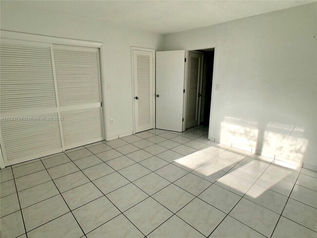 Building Photo - 1800 79th Street Causeway