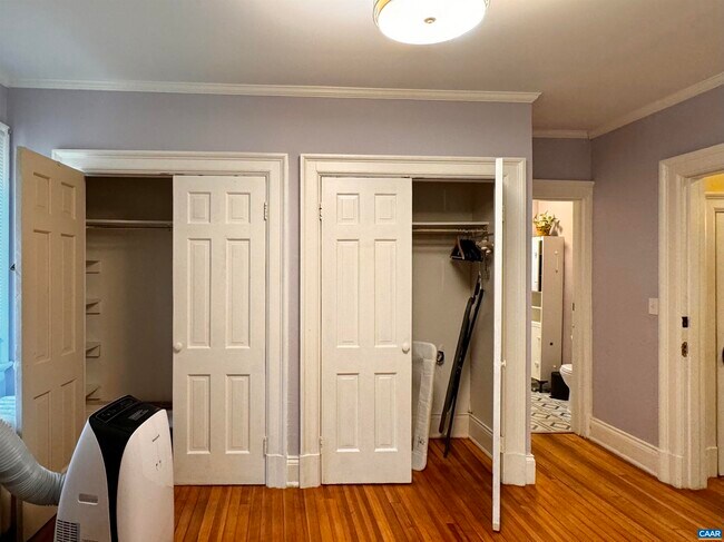 Building Photo - 29 University Cir