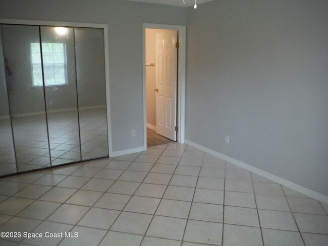 Building Photo - 3035 Sir Hamilton Cir