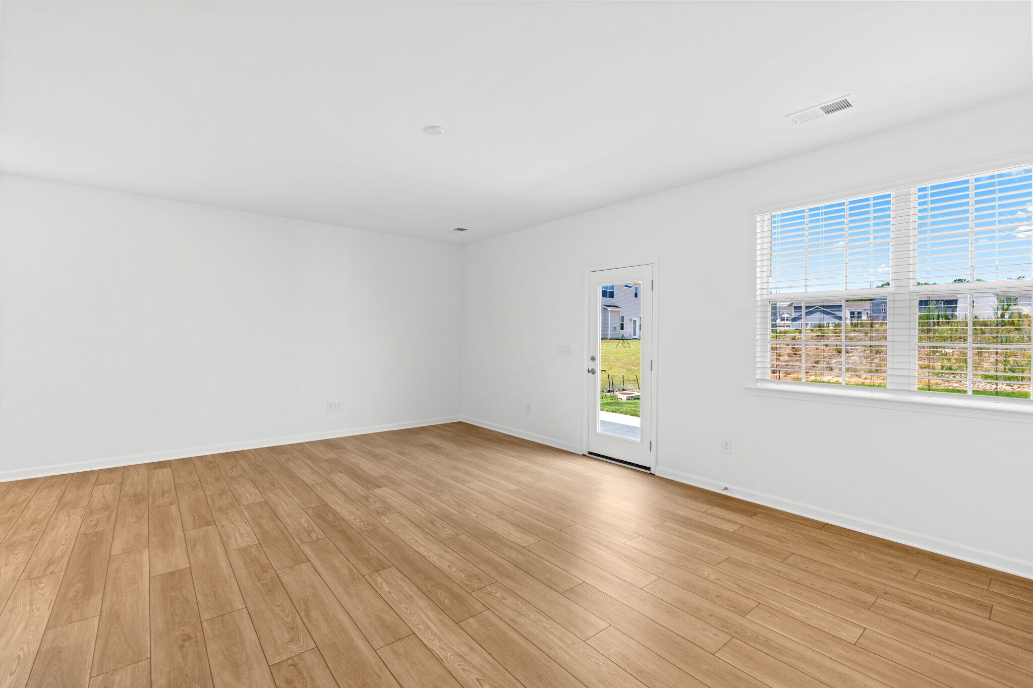 Building Photo - 615 Blaire Ridge Way