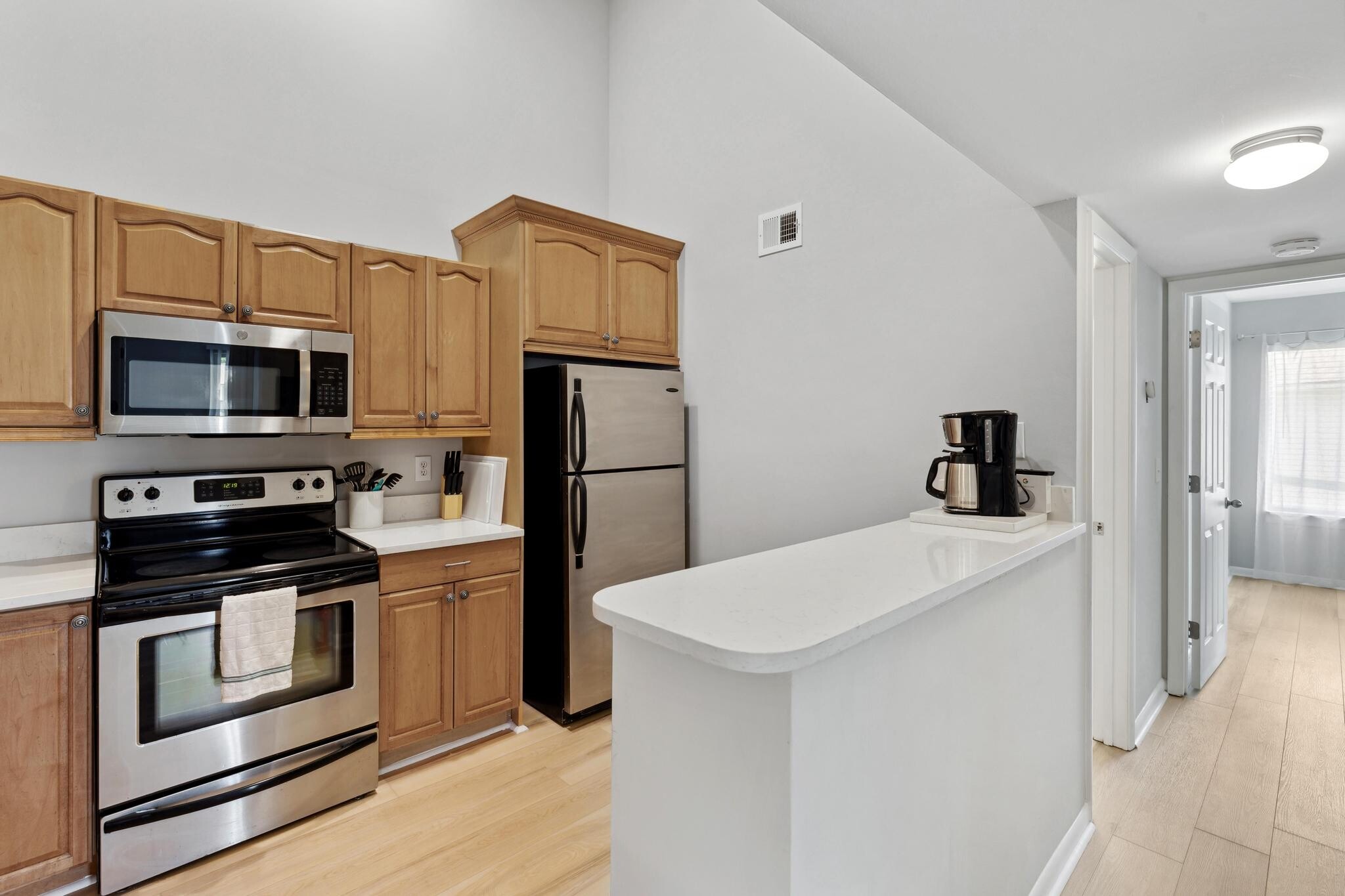 Building Photo - 6271 Chasewood Dr