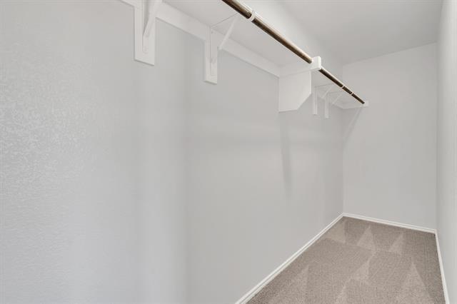 Building Photo - 135 Sienna Dr