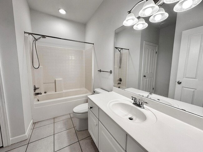 Building Photo - 108 Mantero Way