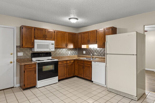 Building Photo - 1309 Trading Post Ln