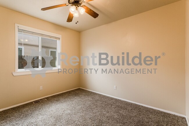 Building Photo - !!!PRICE IMPROVMENT!!! CALL US TODAY AT (5...