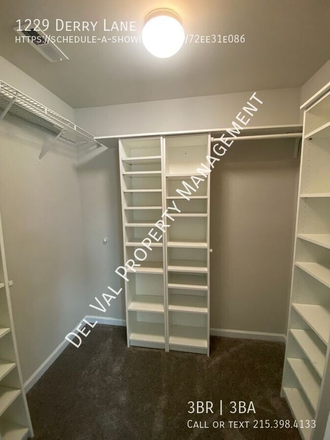 Building Photo - 1229 Derry Ln