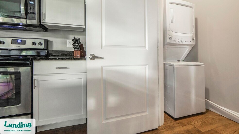 Building Photo - 41 E 9th Ave