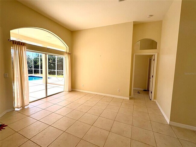 Building Photo - 731 Waterside Ct