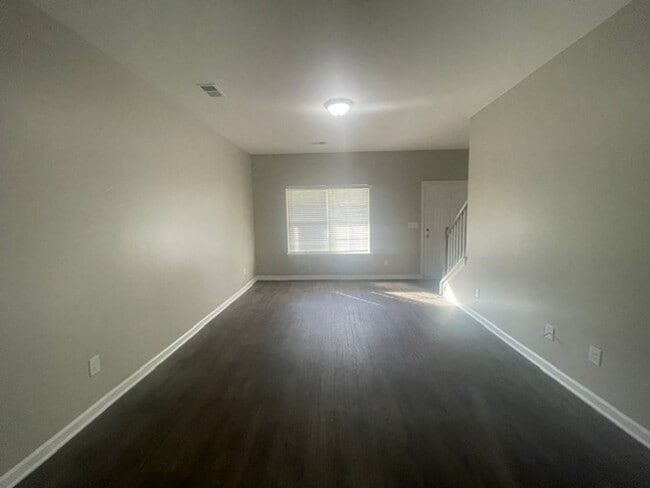 Building Photo - CedarVillage1025(Warranty)