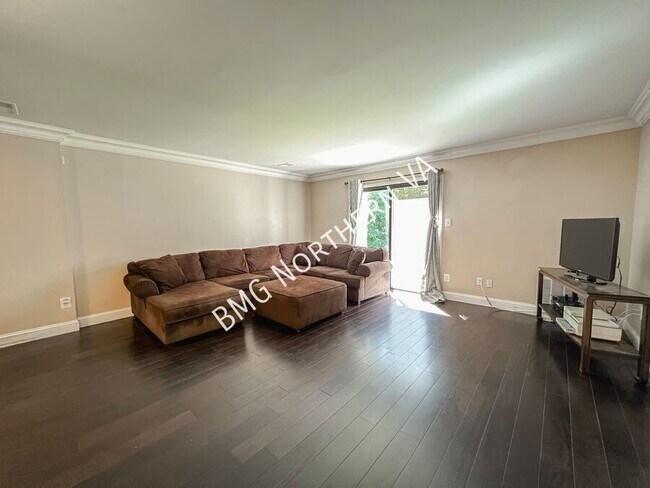 Building Photo - 3816B Steppes Ct