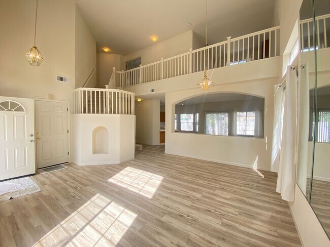 Building Photo - 24962 Plum Tree St