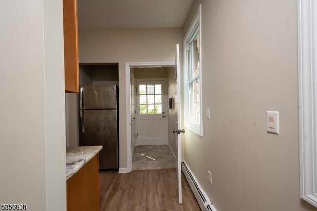 Building Photo - 214 Woodcliff Ave