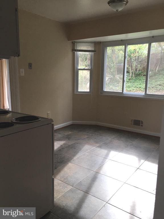 Building Photo - 9204 Bardon Rd