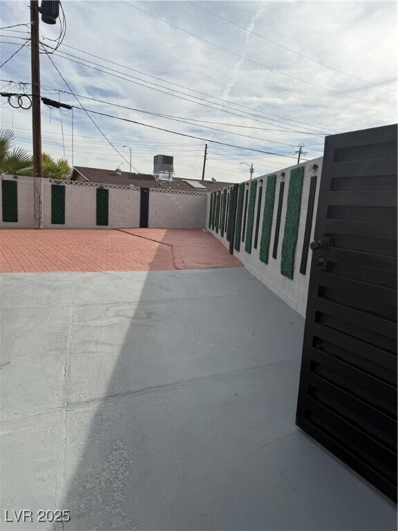 Building Photo - 5372 Princess Jean St