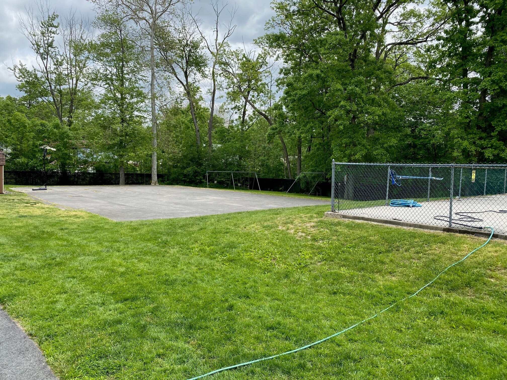 Building Photo - 5 Wildwood Dr