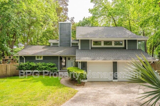 Building Photo - 15 Glenkirk Dr