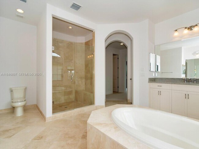 Building Photo - 10400 S Barnsley Dr