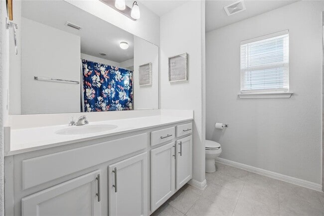 Building Photo - 6402 Moncrieff Dr