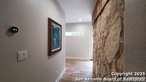 Building Photo - 9810 Park Dr