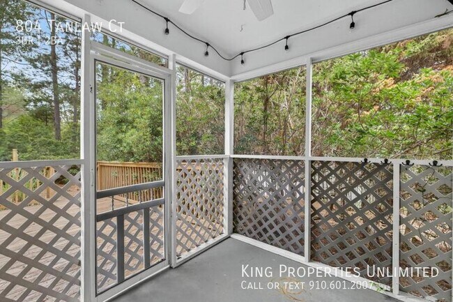 Building Photo - 804 Tanlaw Ct