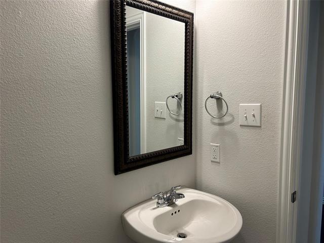 Building Photo - 1736 Yellowthroat Dr