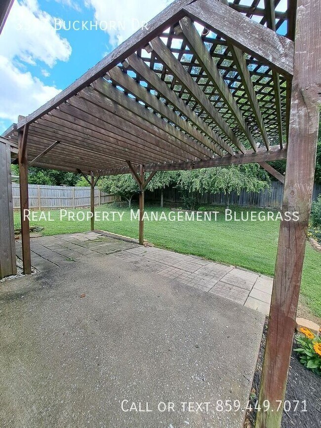 Building Photo - 3377 Buckhorn Dr