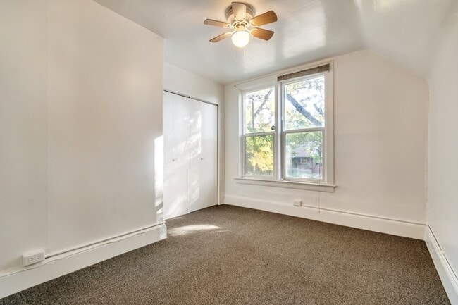 Building Photo - 1058 S 900 E