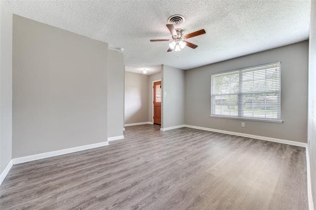 Building Photo - 3547 Ridgeoak Way