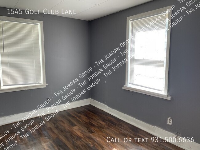 Building Photo - 1545 Golf Club Ln