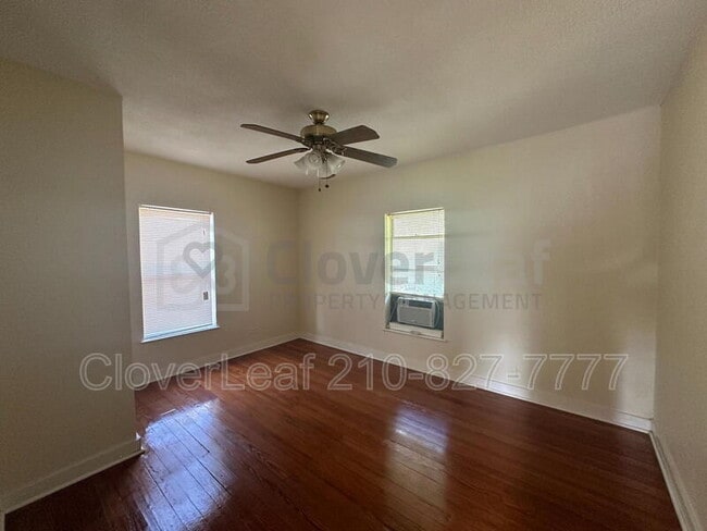 Building Photo - 817 W Mulberry Ave