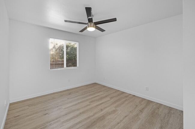 Building Photo - 6306 Connie Dr