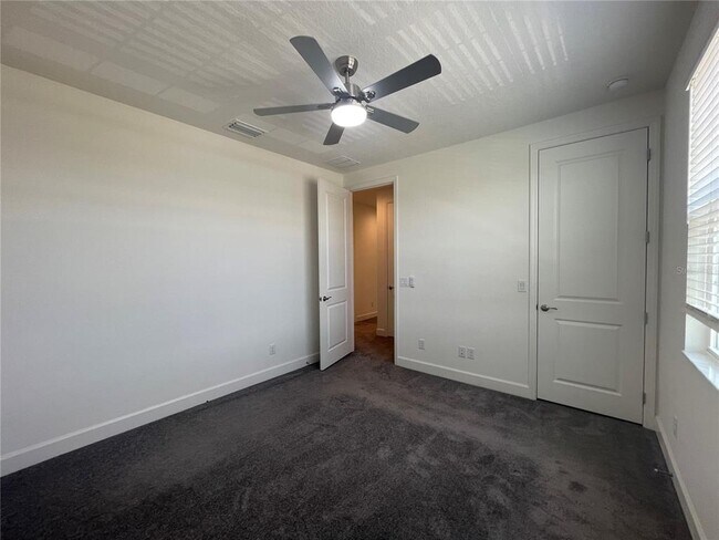 Building Photo - 3072 Hollow Hickory Pl