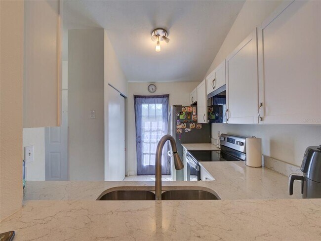 Building Photo - 12131 Sand Pebble Way