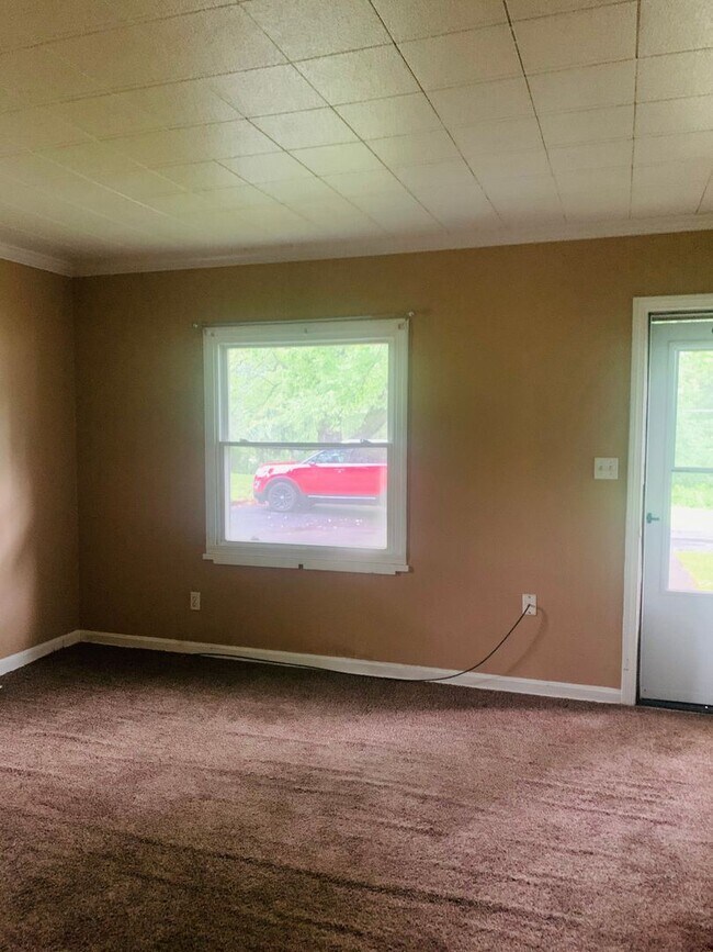 Building Photo - 1 br, 1 bath House - 99 Fairmont Drive #10
