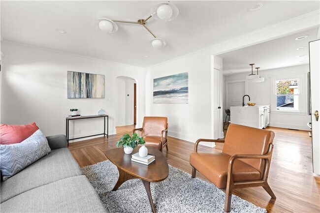 Building Photo - 845 Ormewood Terrace SE