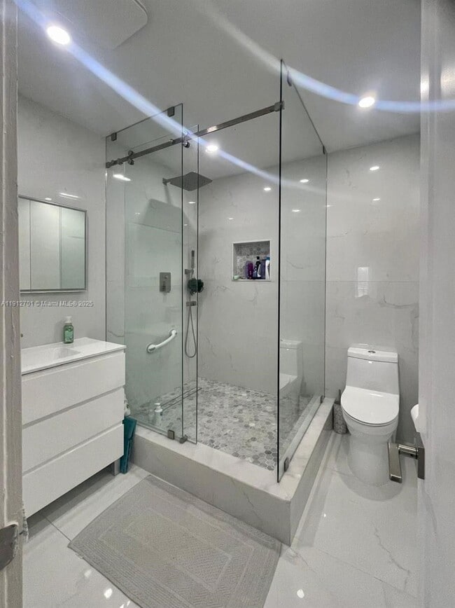 Building Photo - 15465 SW 86th Terrace