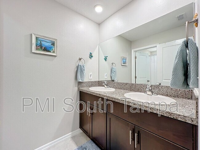 Building Photo - 11116 Sage Canyon Dr.