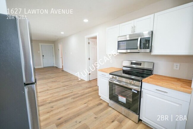 Building Photo - 1627 Lawton Ave