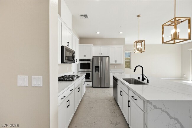 Building Photo - 402 Purple Sandpiper St