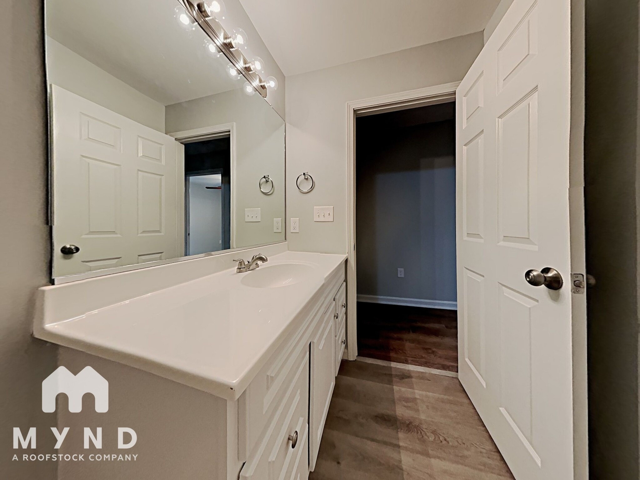 Building Photo - 1334 Reid St