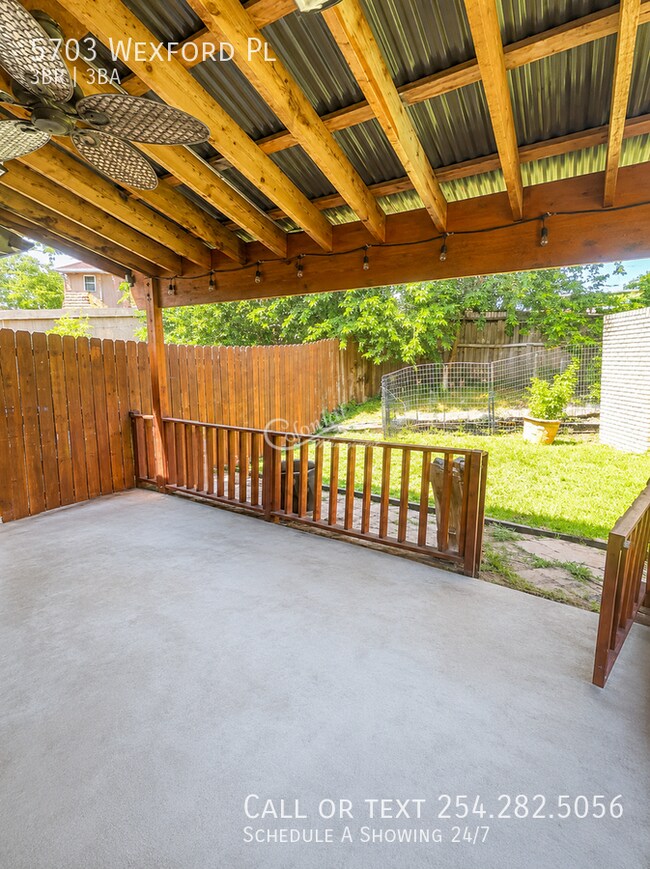 Building Photo - 5703 Wexford Pl