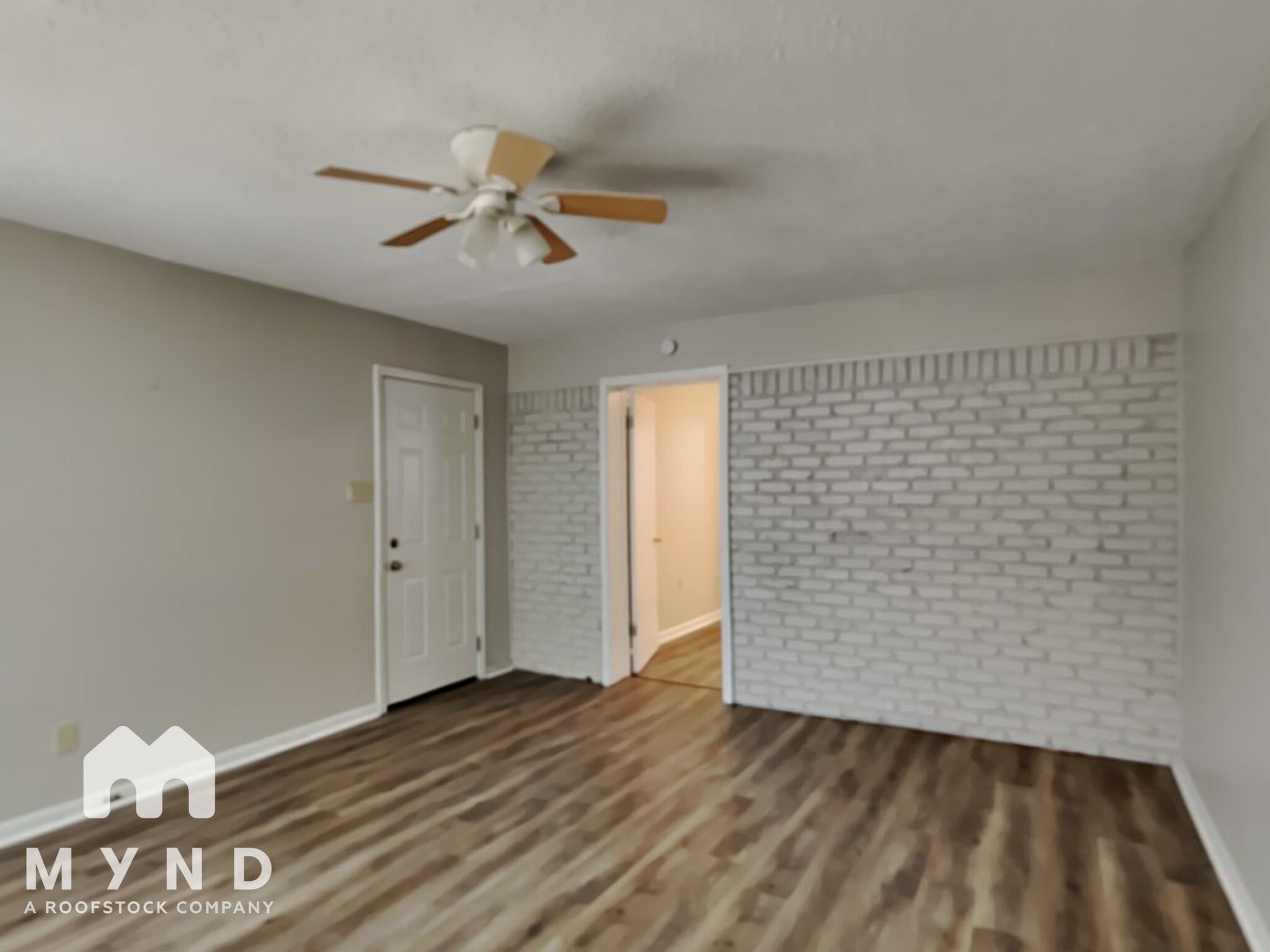 Building Photo - 1861 Warner Ave