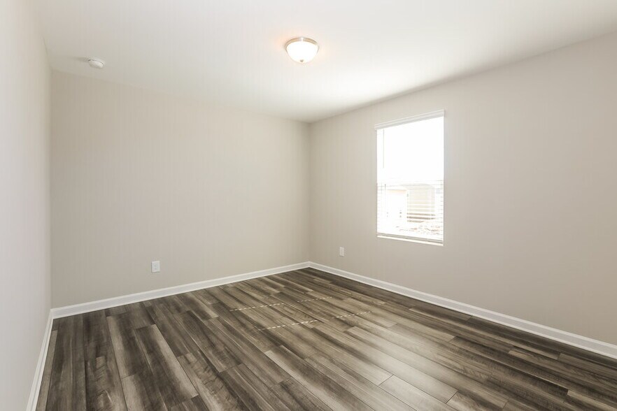 Building Photo - 4159 Kendrick Cir