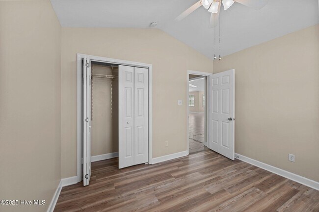 Building Photo - 100 Iverson Ln