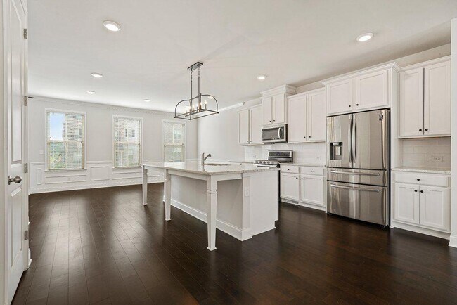 Primary Photo - 4240 Hickory Pne Aly