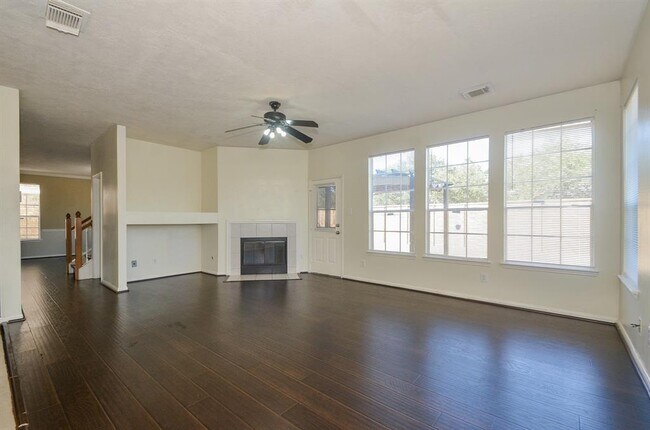 Building Photo - 15002 Turphin Way