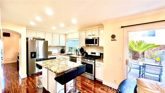 Building Photo - 12 Lompoc Ct