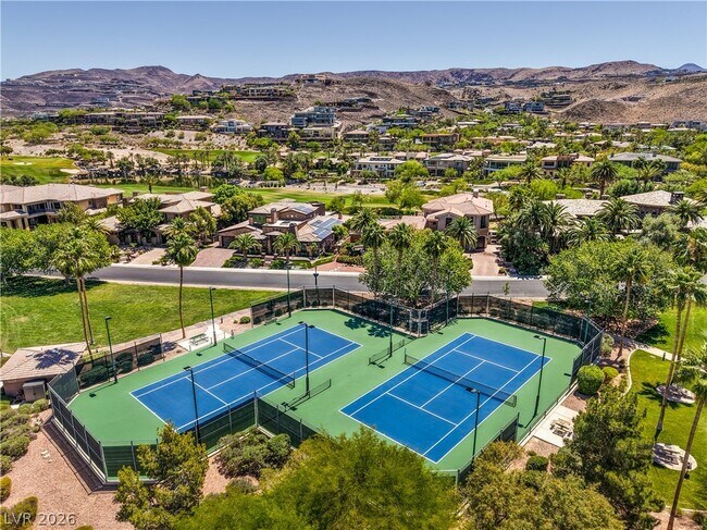 Building Photo - 1501 Foothills Village Dr
