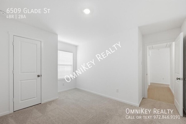 Building Photo - 6509 Glade St